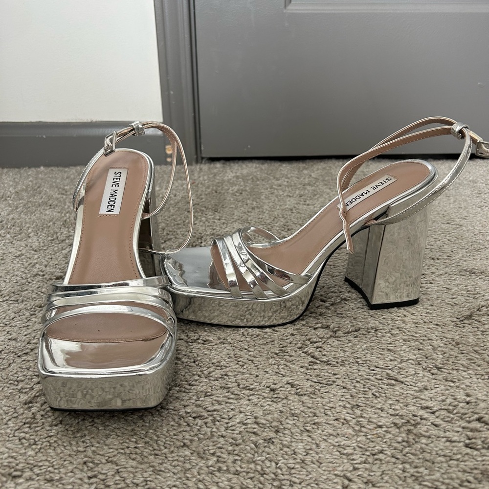 Steve Madden Disco Heels Silver